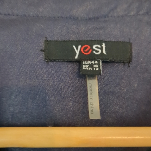 Yest Jacket Women's Size 12 Navy Jacket Cotton Light Blend Denim European - Picture 6 of 7